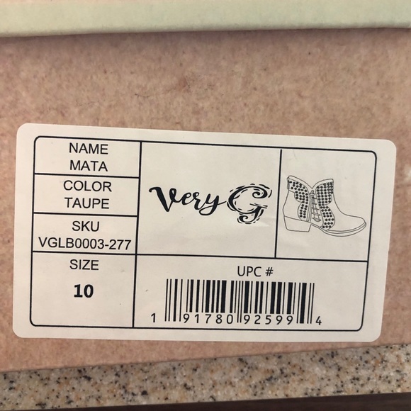 Size 10 Very G Booties - Picture 2 of 2